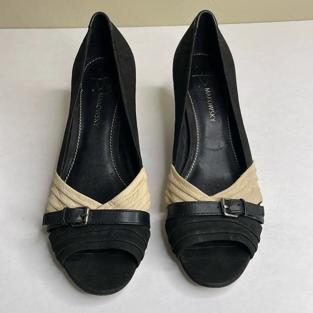 B MAKOWSKY Pump Heels Matte Black & Cream Leather Corporate Wear 8M